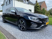 Volvo v60 d6 twin engine - personenauto - 2016 - afbeelding 34 van  48