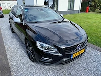 Volvo v60 d6 twin engine - personenauto - 2016 - afbeelding 44 van  48
