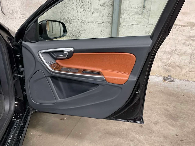 Volvo v60 generation v 2.0 200pk 2011 - afbeelding 19 van  32
