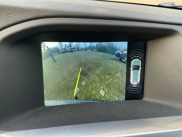 Volvo v60 personenauto - afbeelding 12 van  15