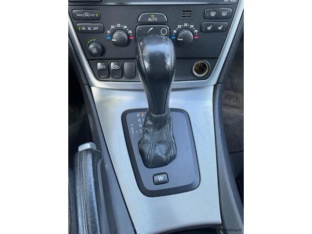 Volvo v70 - 2.4d | automaat | 27-rk-gr - afbeelding 8 van  11