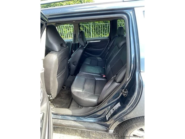 Volvo v70 - 27-rk-gr - afbeelding 2 van  11