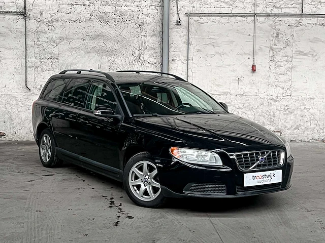Volvo v70 145pk 2009, h-832-zn - afbeelding 4 van  27