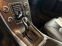 Volvo v70 1.6 d2 nordic+, 1-xbg-53 - afbeelding 5 van  16