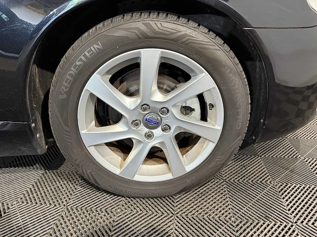 Volvo v70 1.6 d2 nordic+, 1-xbg-53 - afbeelding 13 van  16