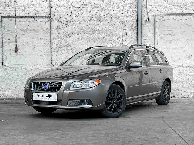 Volvo v70 1.6 t4 lim. edition 179pk 2011, 77-sjf-4 - afbeelding 1 van  43