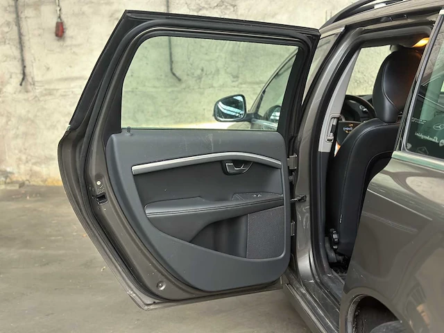 Volvo v70 1.6 t4 lim. edition 179pk 2011, 77-sjf-4 - afbeelding 26 van  43