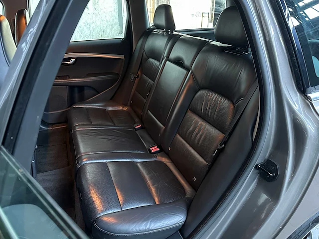 Volvo v70 1.6 t4 lim. edition 179pk 2012, (origineel-nl), 23-tsz-4 - afbeelding 29 van  41