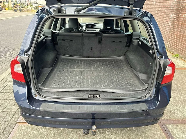 Volvo v70 1.6 t4 limited edition 2011 | 06-spx-5 - afbeelding 19 van  35