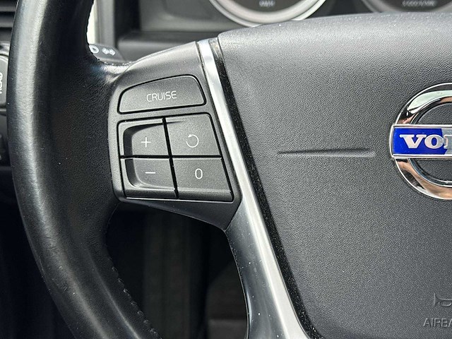 Volvo v70 1.6 t4 limited edition 2011 | 06-spx-5 - afbeelding 18 van  35