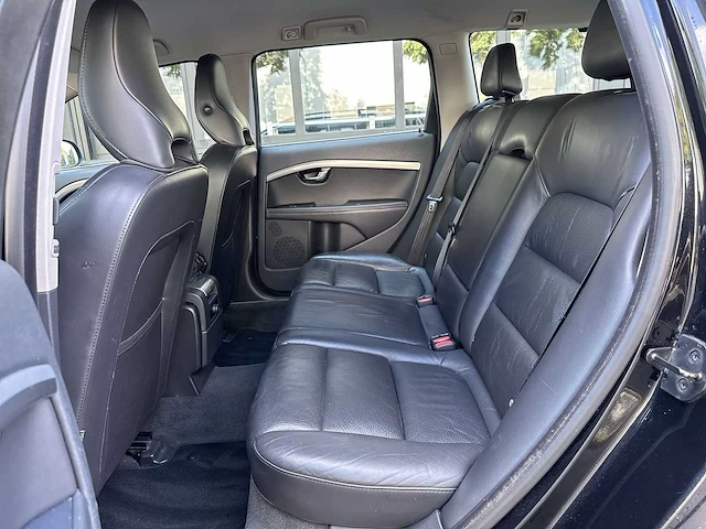 Volvo v70 1.6 t4 limited edition 2012 | 48-xkz-1 - afbeelding 24 van  39