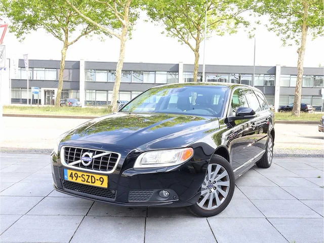 Volvo v70 1.6 t4 limited edition automaat 2012, 49-szd-9 - afbeelding 1 van  38