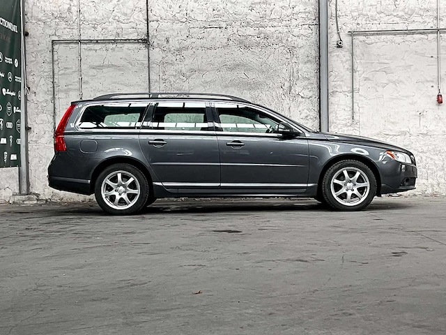 Volvo v70 1.6 t4f summum 179pk 2012, hs-243-z - afbeelding 7 van  35