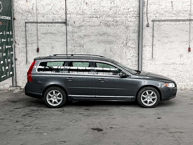 Volvo v70 1.6 t4f summum 179pk 2012, hs-243-z - afbeelding 8 van  35