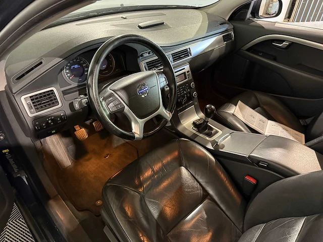 Volvo v70 1.6d drive summum, 1-xrh-84 - afbeelding 12 van  13