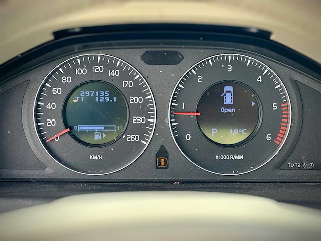 Volvo v70 2.0 d3 kinetic , ; 74-nhg-1 - afbeelding 14 van  15