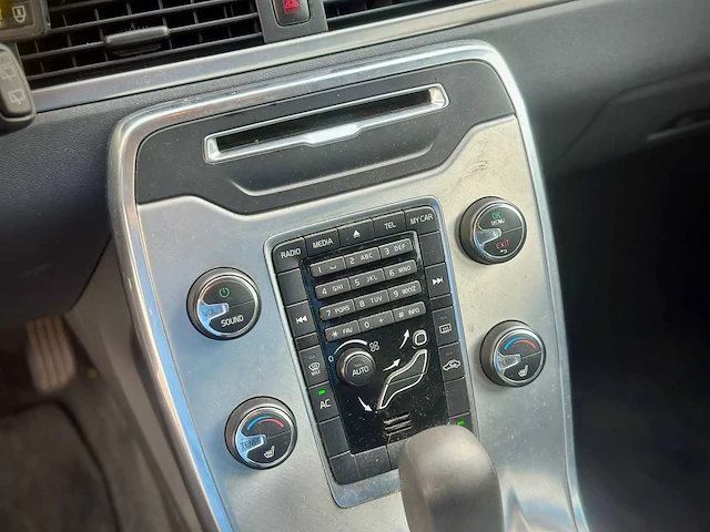 Volvo v70 2.0 t5 kinetic automaat, kh-926-l - afbeelding 6 van  16