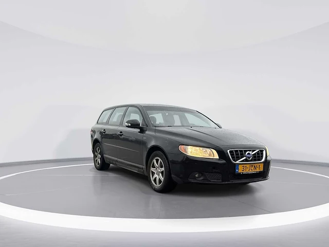 Volvo v70 2.0d limited edition | 31-jzn-1 - afbeelding 24 van  26