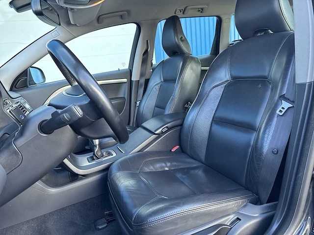Volvo v70 2.0d limited edition car 2011 | 53-pdk-3 - afbeelding 2 van  31