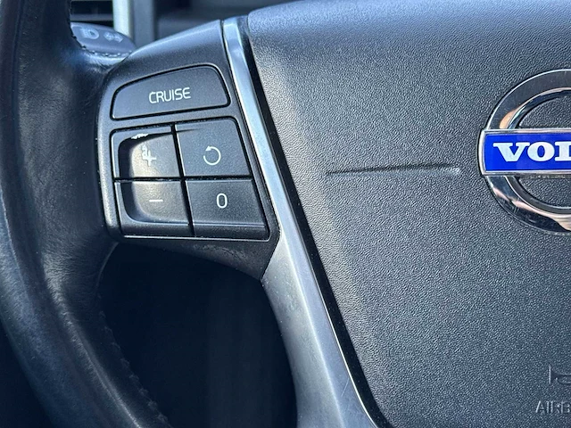 Volvo v70 2.0d limited edition car 2011 | 53-pdk-3 - afbeelding 9 van  31