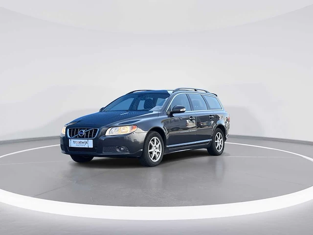 Volvo v70 2.0d limited edition car 2011 | 53-pdk-3 - afbeelding 26 van  31