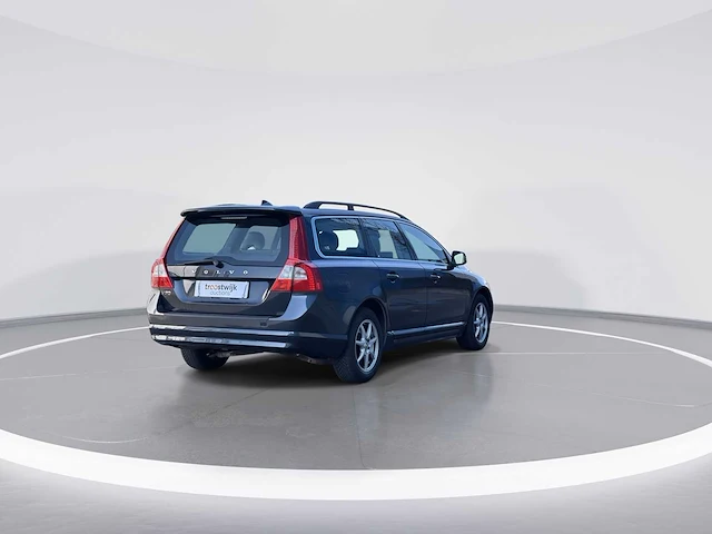 Volvo v70 2.0d limited edition car 2011 | 53-pdk-3 - afbeelding 30 van  31
