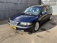 Volvo v70 2.3 t-5 geartr. c.l - personenauto - afbeelding 1 van  17