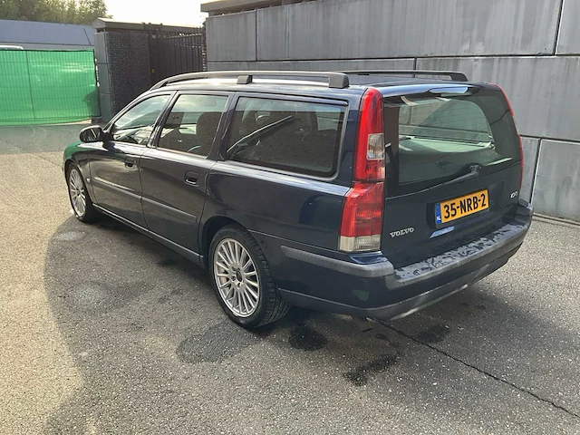 Volvo v70 2.3 t-5 geartr. c.l - personenauto - afbeelding 14 van  17