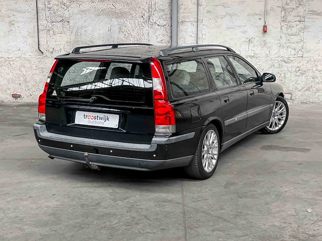 Volvo v70 2.3 t-5 geartronic c.l 250pk 2001, 18-hp-gj - afbeelding 3 van  39