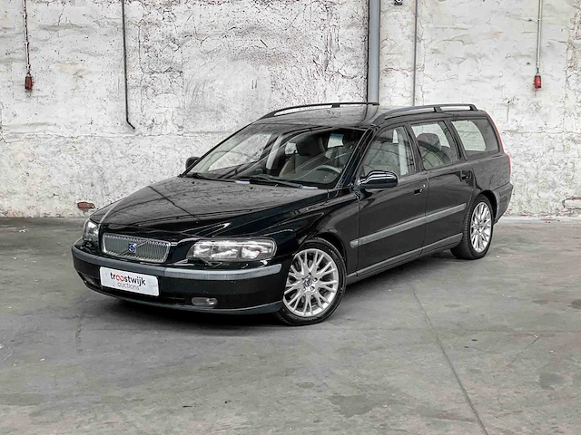 Volvo v70 2.3 t-5 geartronic c.l 250pk 2001, 18-hp-gj - afbeelding 34 van  39