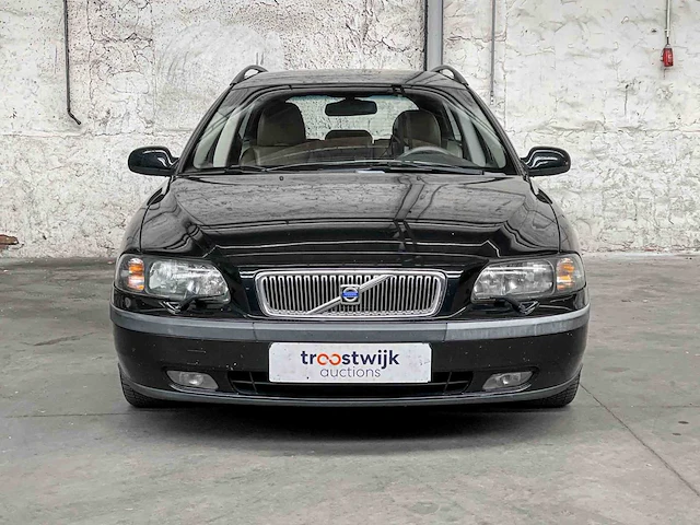 Volvo v70 2.3 t-5 geartronic c.l 250pk 2001, 18-hp-gj - afbeelding 35 van  39