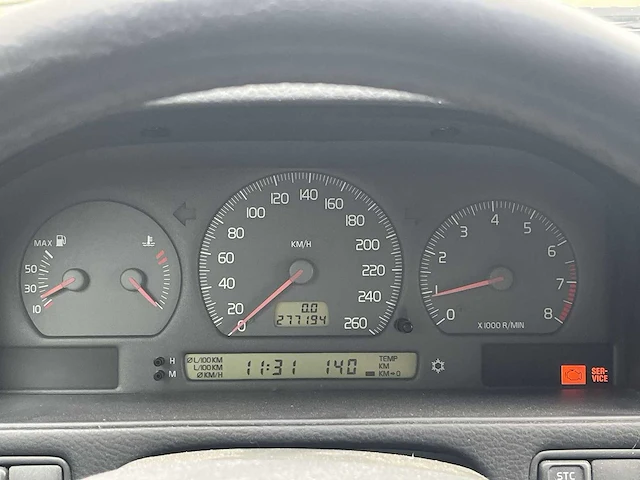 Volvo v70 2.4 comfort 1999 | 21-dg-vz - afbeelding 4 van  20
