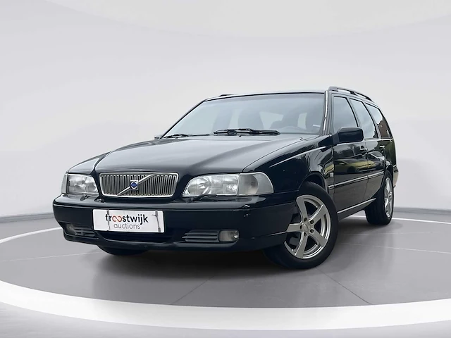 Volvo v70 2.4 comfort 1999 | 21-dg-vz - afbeelding 1 van  20