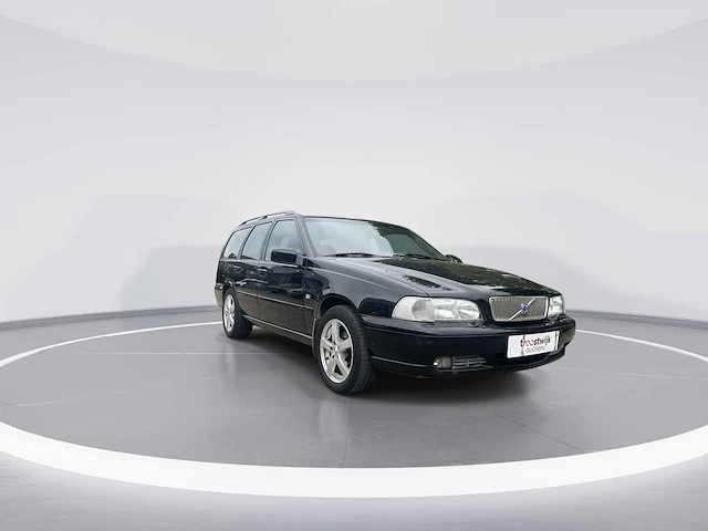 Volvo v70 2.4 comfort 1999 | 21-dg-vz - afbeelding 19 van  20