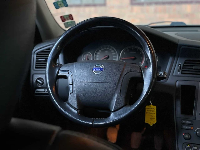 Volvo v70 2.4 comfort line 140pk 2003 (origineel-nl), 73-lz-lf - afbeelding 14 van  42