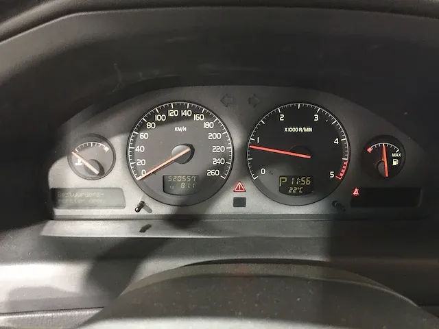 Volvo v70 2.4 d comfort line, 82-nbk-9 - afbeelding 10 van  23