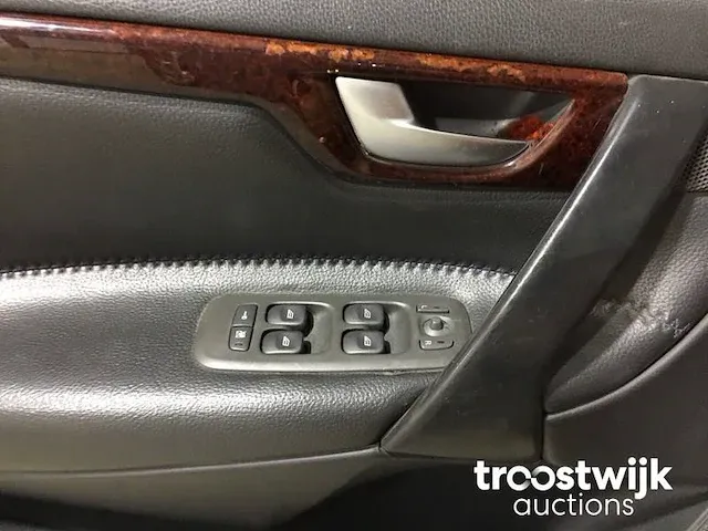 Volvo v70 2.4 d comfort line, 82-nbk-9 - afbeelding 11 van  23