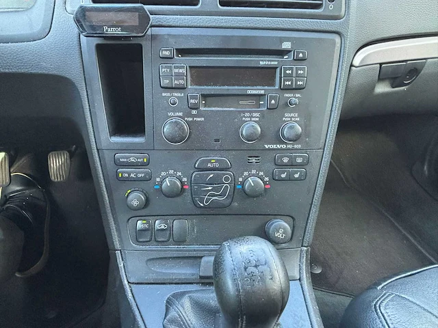 Volvo v70 2.4 d, hd-611-v - afbeelding 4 van  16