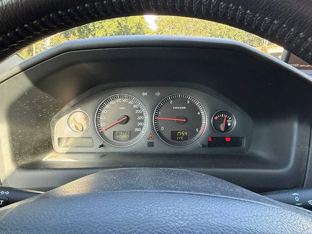 Volvo v70 2.4 d, hd-611-v - afbeelding 7 van  16