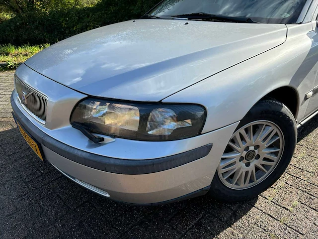 Volvo v70 2.4 d, hd-611-v - afbeelding 10 van  16
