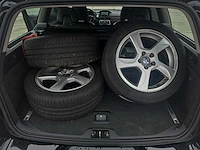 Volvo v70 2.4 d5 awd momentum car 2015 | gh-405-s - afbeelding 25 van  34