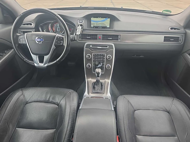 Volvo v70 2.4 d5 awd momentum car 2015 | gh-405-s - afbeelding 29 van  34