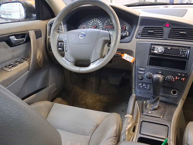 Volvo v70 2.4 d5 geartronic edition ii car 2004 | 55-nt-nz - afbeelding 20 van  28