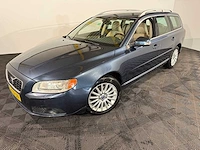 Volvo v70 2.4 d5 summum, 52-zl-jv