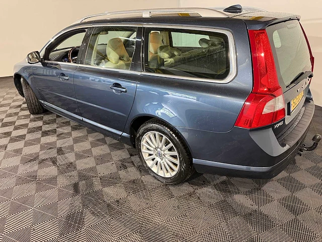 Volvo v70 2.4 d5 summum, 52-zl-jv - afbeelding 7 van  14