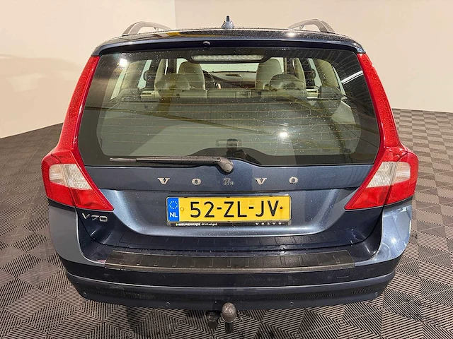 Volvo v70 2.4 d5 summum, 52-zl-jv - afbeelding 8 van  14