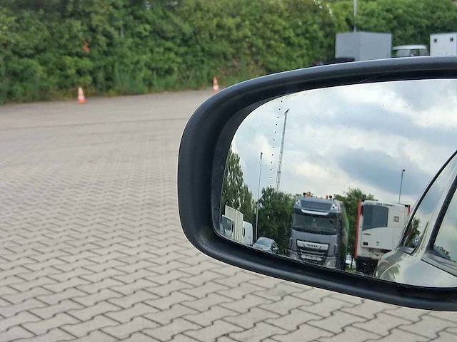 Volvo v70 2.4 edition ii 2006 | 33-st-pk i - afbeelding 8 van  31