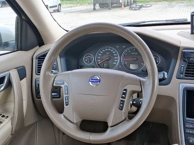 Volvo v70 2.4 edition ii 2006 | 33-st-pk i - afbeelding 9 van  31
