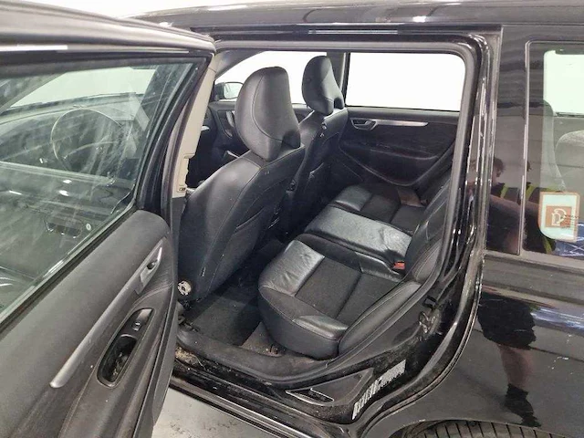Volvo v70 2.4 kinetic , 9-kvp-69 - afbeelding 6 van  16