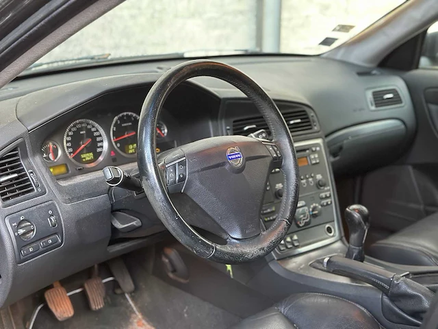 Volvo v70 2.4 summum 170pk 2006, 20-rhb-1 - afbeelding 3 van  33